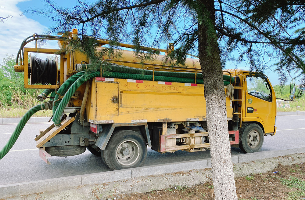 283馨康苑清洗抽粪车